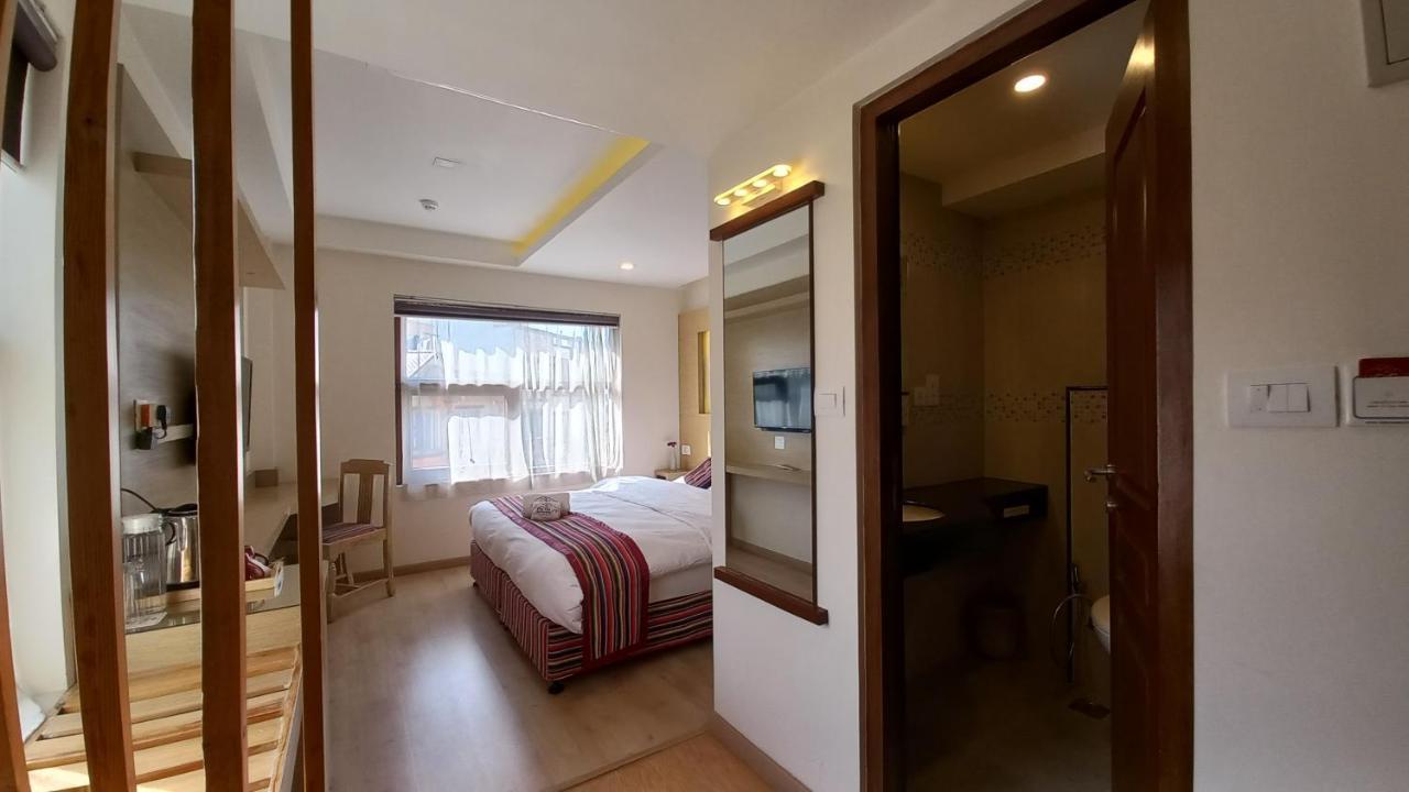 Viavia Boutique Hotel - كاتماندو المظهر الخارجي الصورة