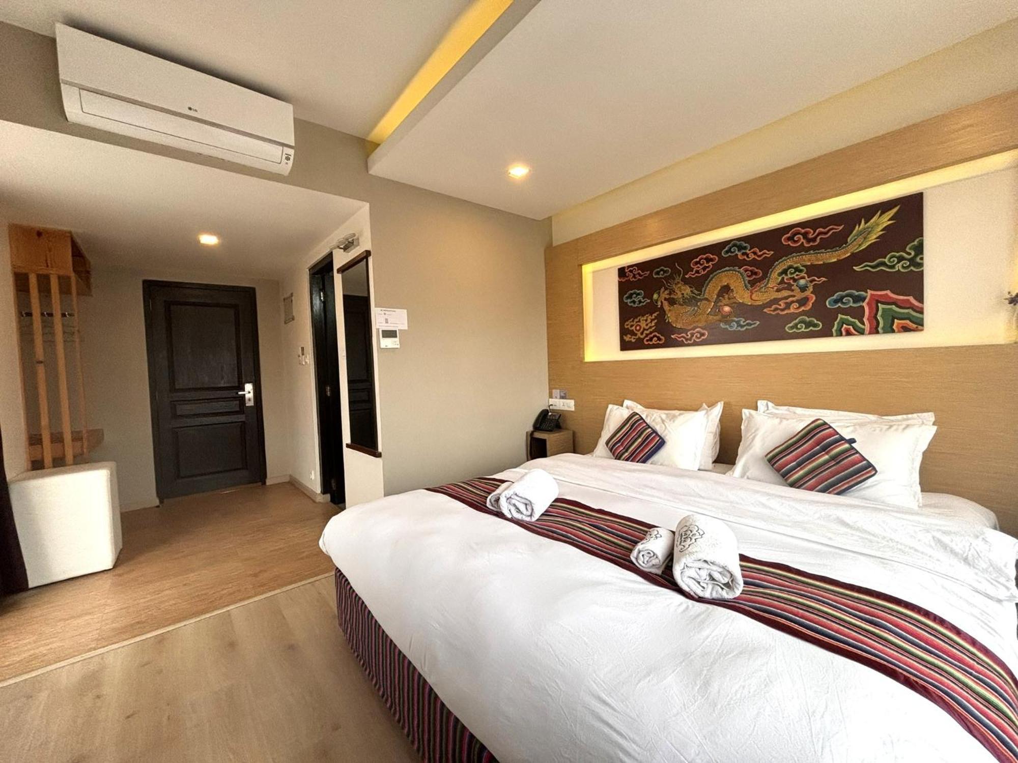 Viavia Boutique Hotel - كاتماندو المظهر الخارجي الصورة