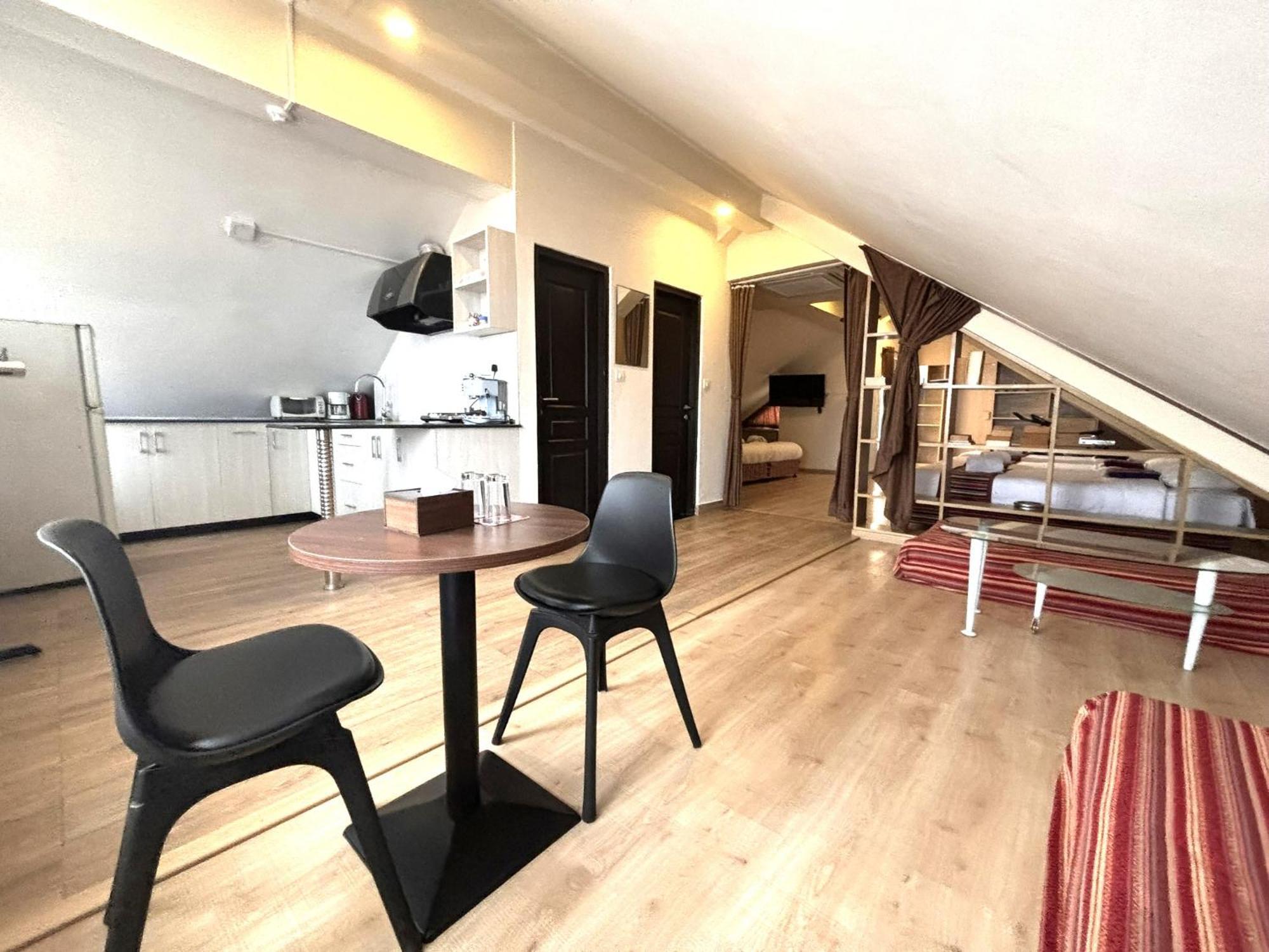 Viavia Boutique Hotel - كاتماندو المظهر الخارجي الصورة